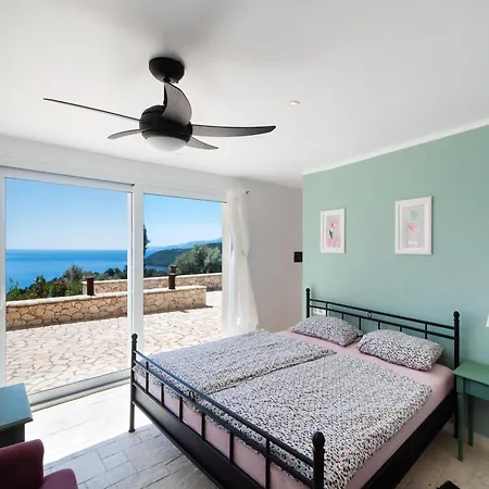 Villa Vavaria