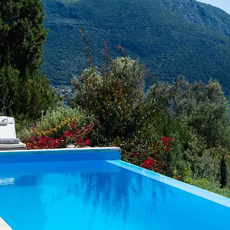 Vavaria Villa